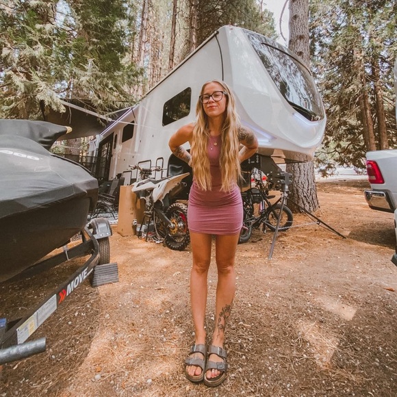 Lululemon rare cinch it scrunch side tank dress 2 plum purple - Picture 3 of 6